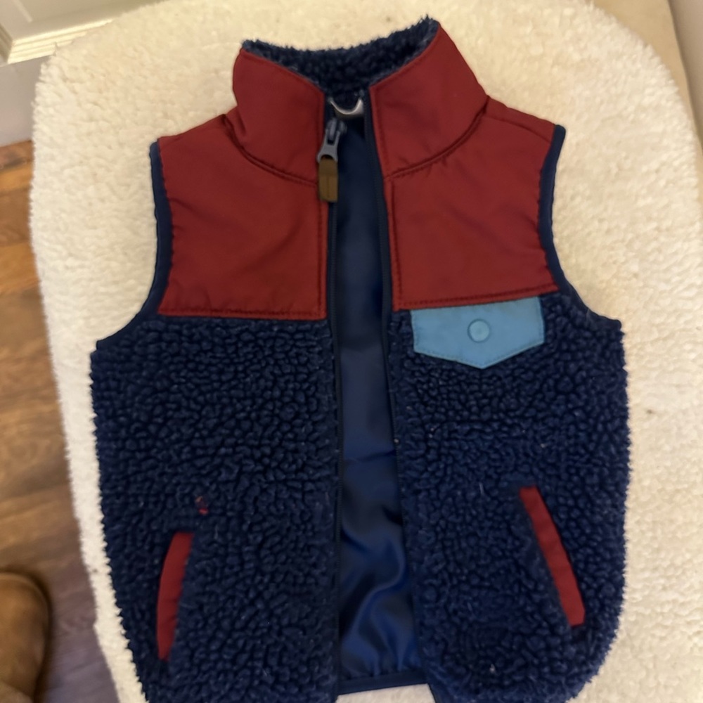 Carter’s 2T Sherpa vest